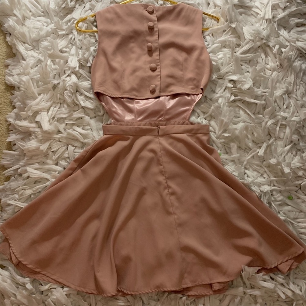 Cute Dress!